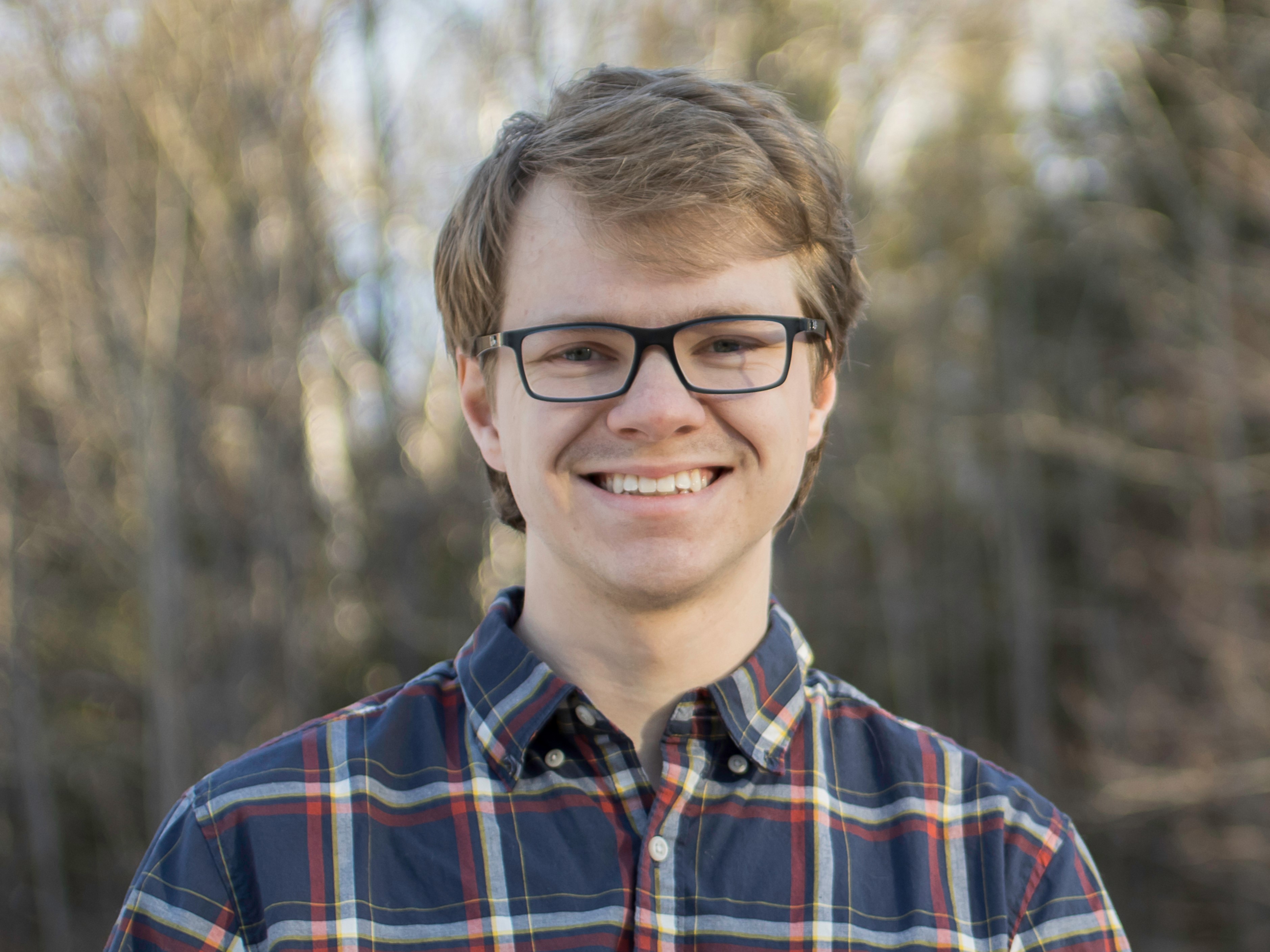 Adam Lepage souriante