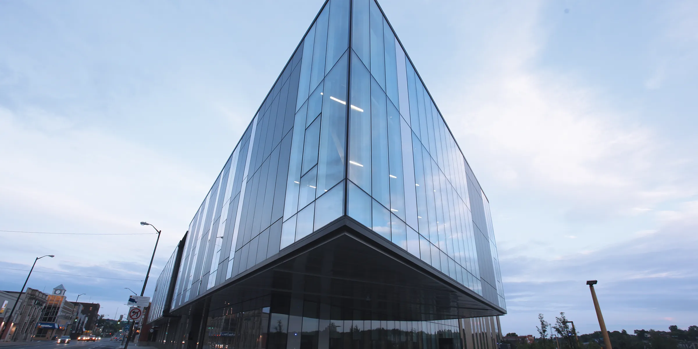 Le campus de L'École d'architecture McEwen.
