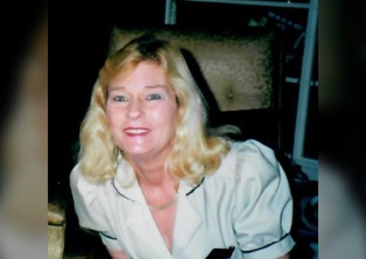 Wyona Thompson smiling.