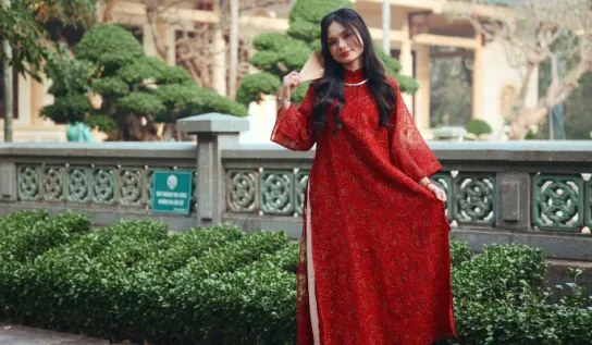 Woman wearing a red dress